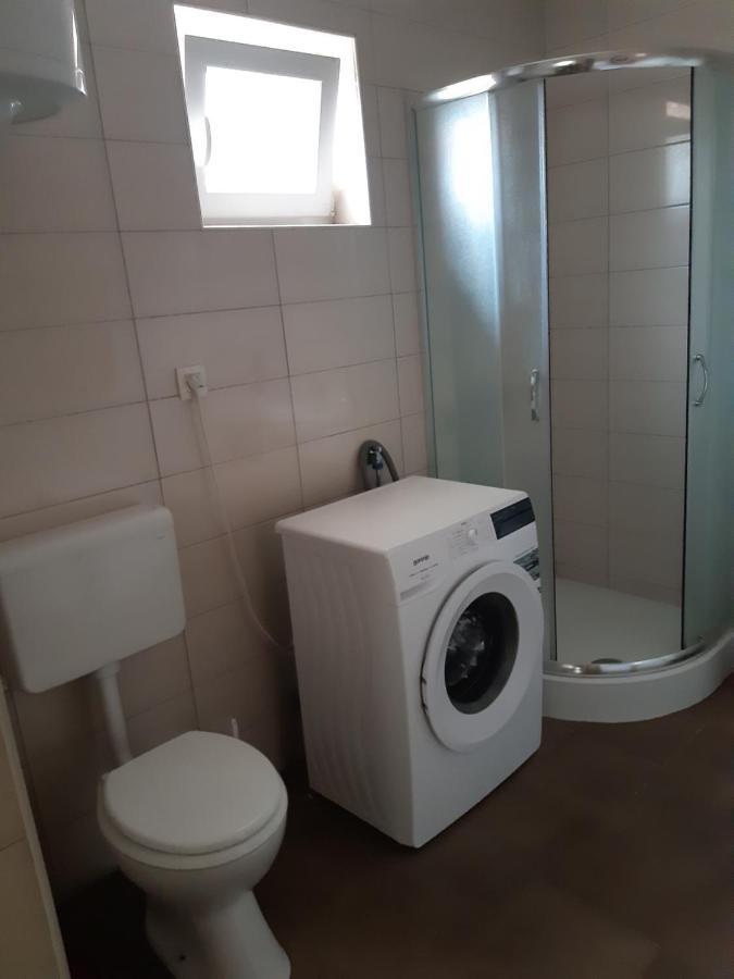 Lave II Cozy House Villa Ližnjan Buitenkant foto