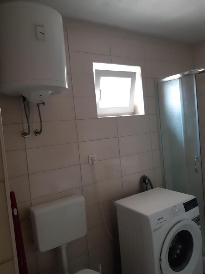 Lave II Cozy House Villa Ližnjan Buitenkant foto
