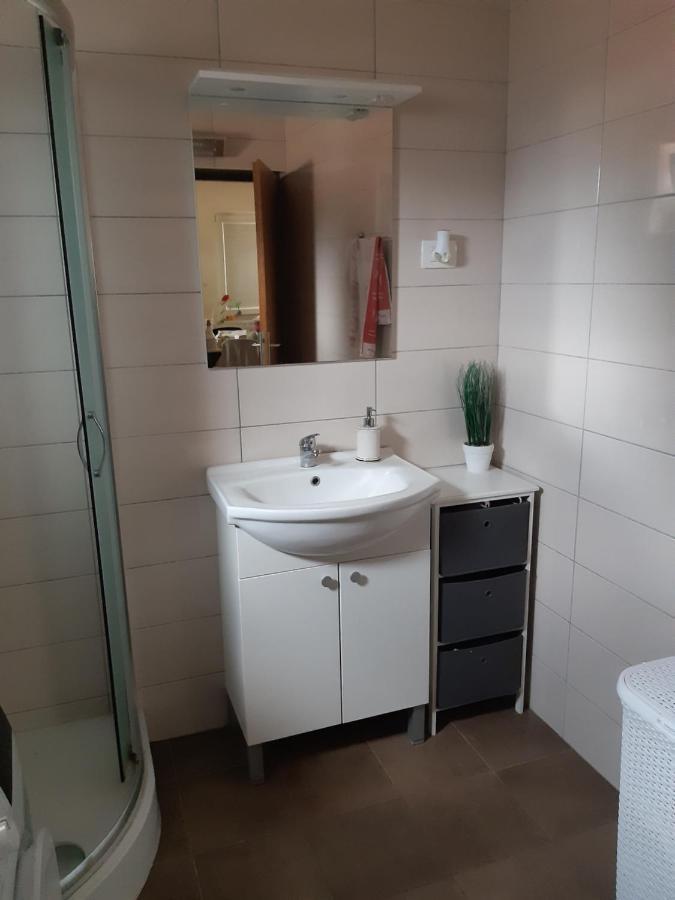 Lave II Cozy House Villa Ližnjan Buitenkant foto