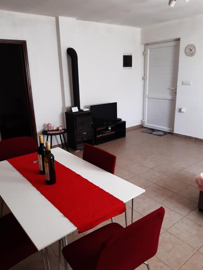 Lave II Cozy House Villa Ližnjan Buitenkant foto