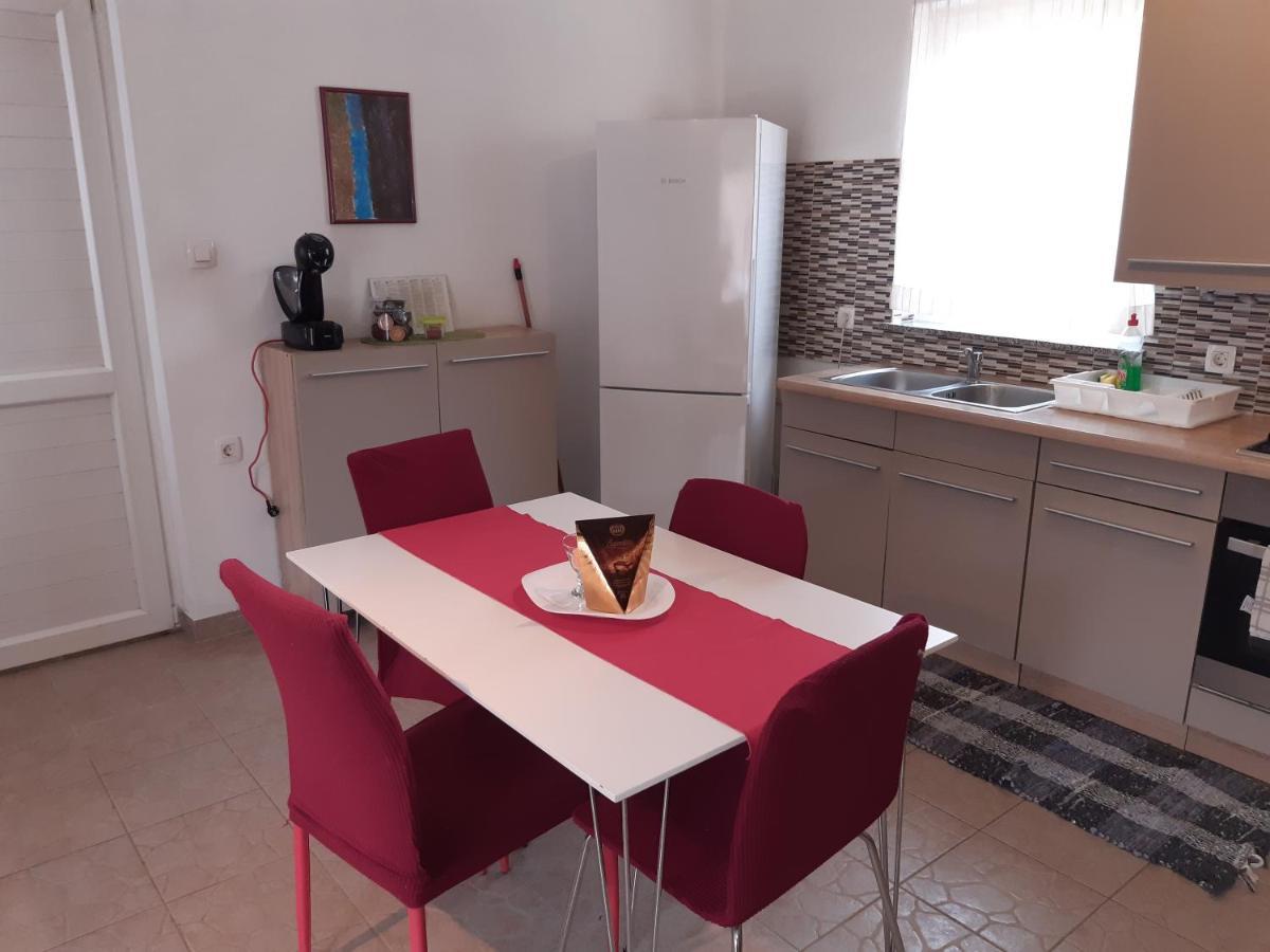 Lave II Cozy House Villa Ližnjan Buitenkant foto