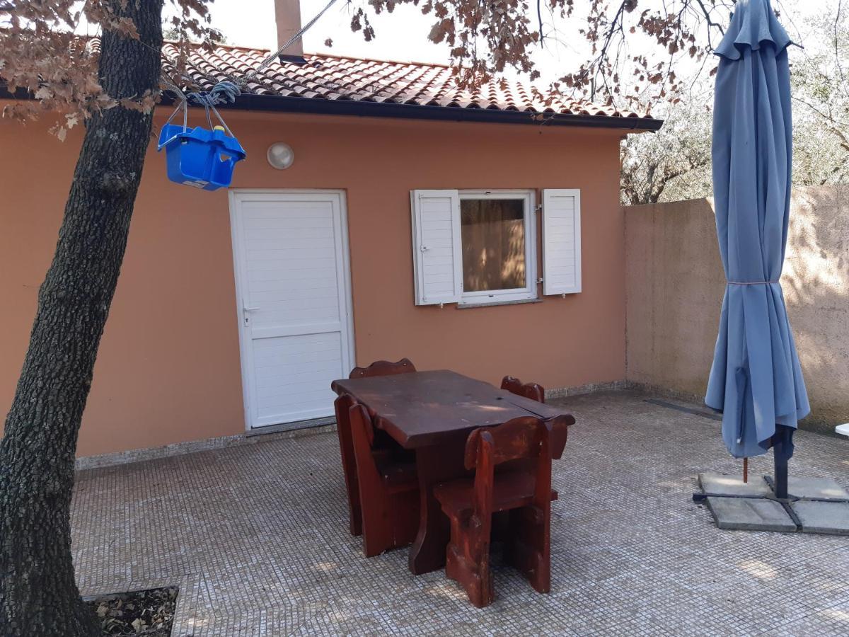 Lave II Cozy House Villa Ližnjan Buitenkant foto